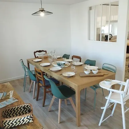 Prázdninový dům Maison Familiale Au Coeur De 10 Personnes